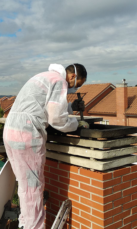 Deshollinado, Limpieza y Reparación de Chimeneas - foto 2